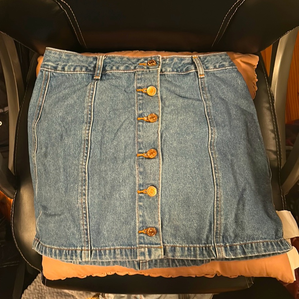 Denim skirt